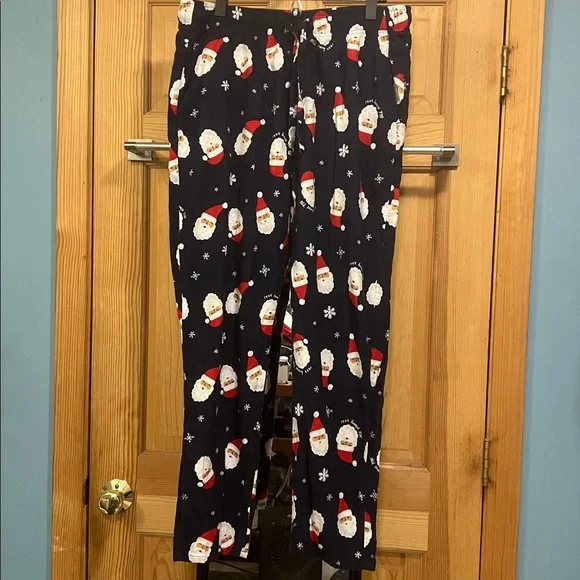Old Navy Men’s Pajama Bottoms Flannel Navy with Santa Print Sz L - Picture 2 of 6